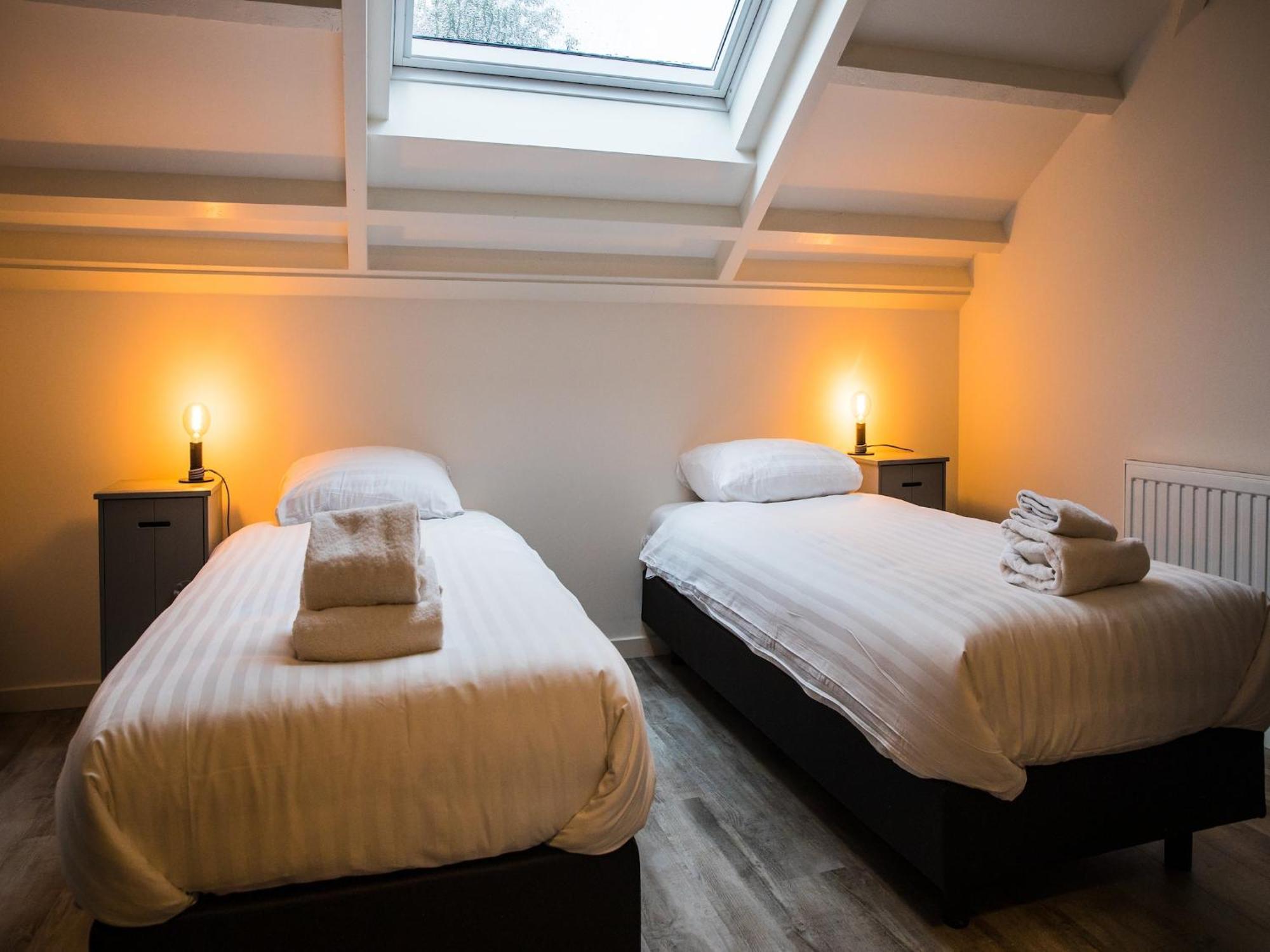 Cozy Holiday Home In Vrouwenpolder Close To The Beach Exteriör bild