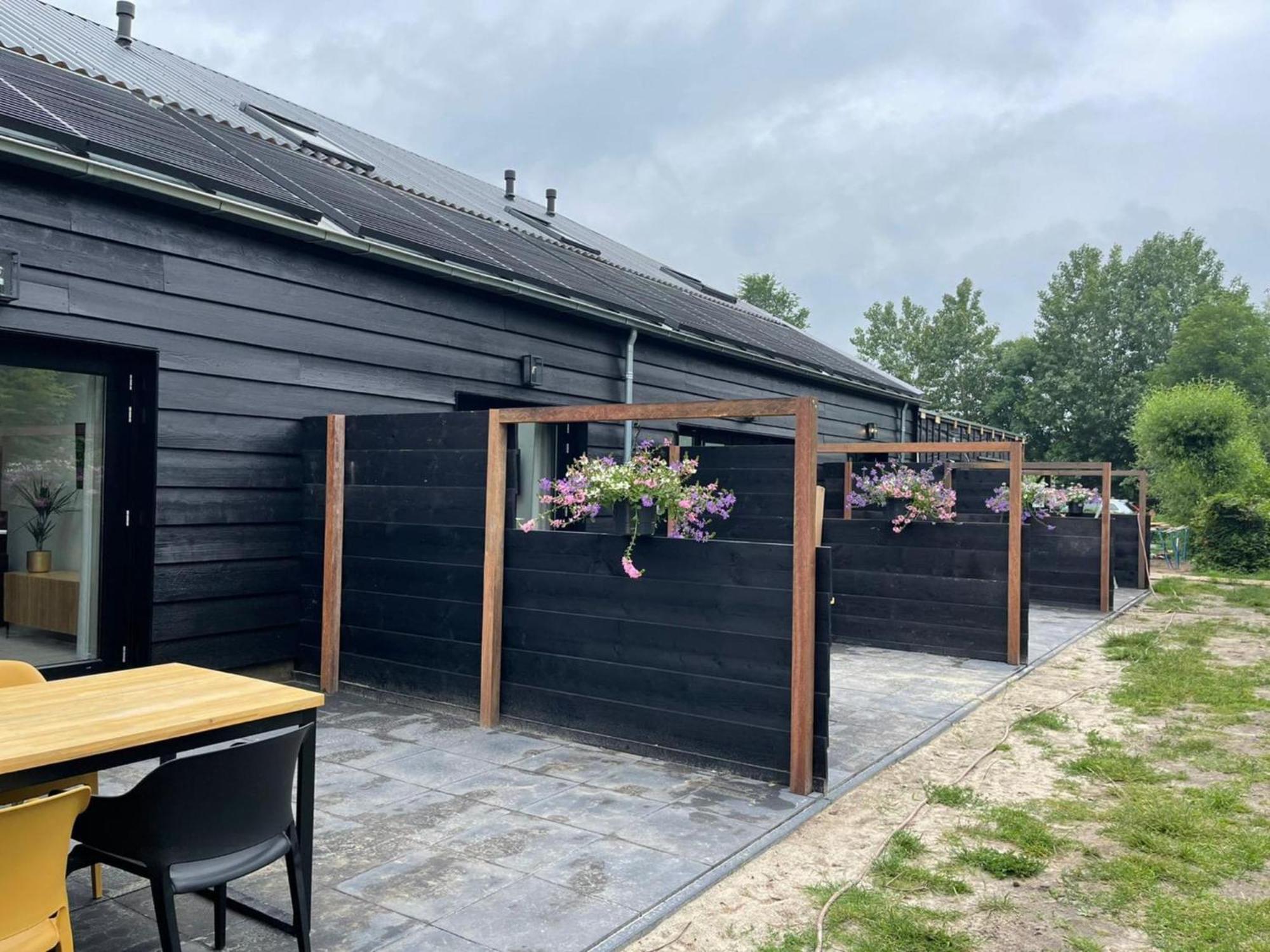 Cozy Holiday Home In Vrouwenpolder Close To The Beach Exteriör bild