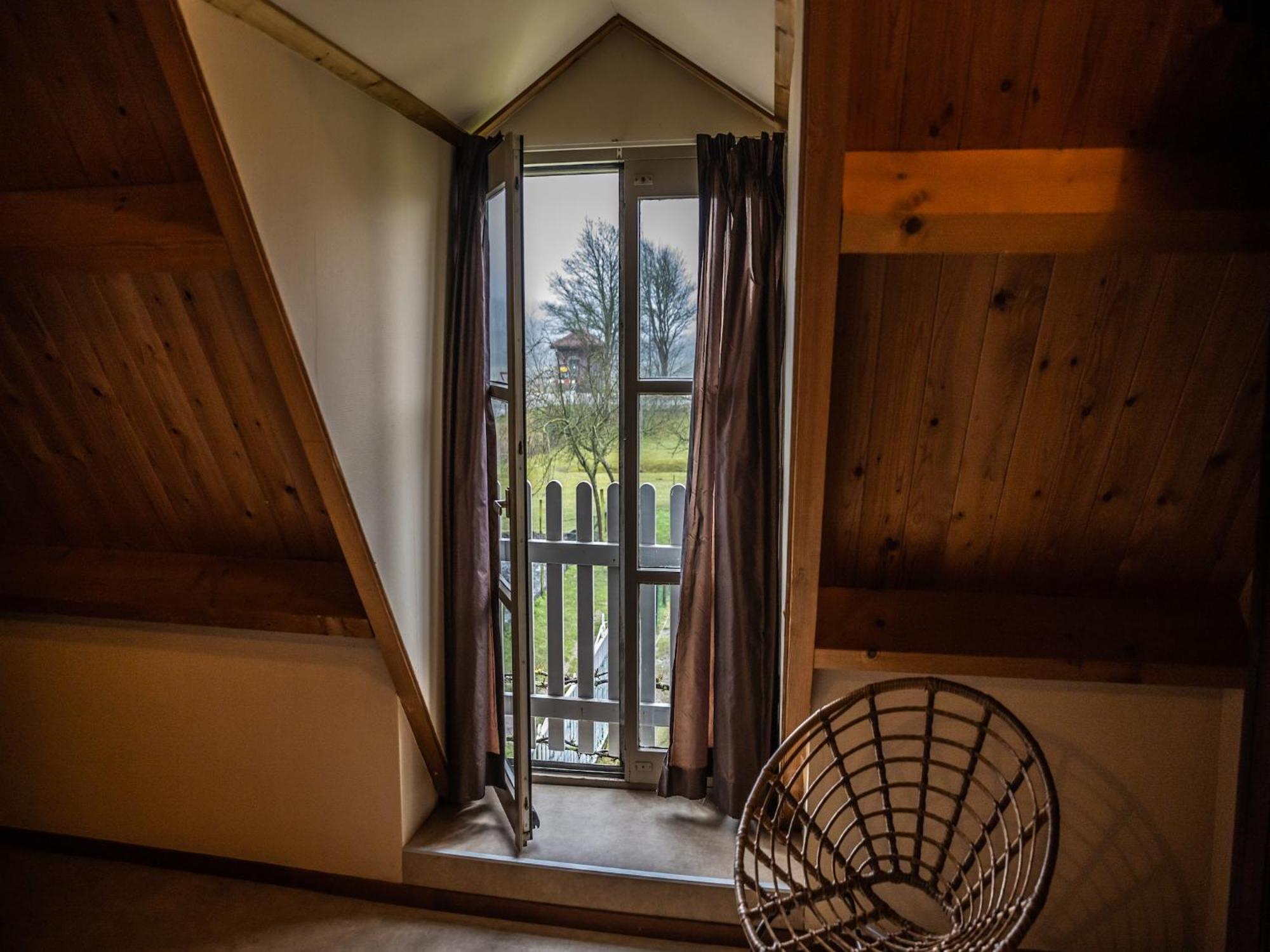 Cozy Holiday Home In Vrouwenpolder Close To The Beach Exteriör bild