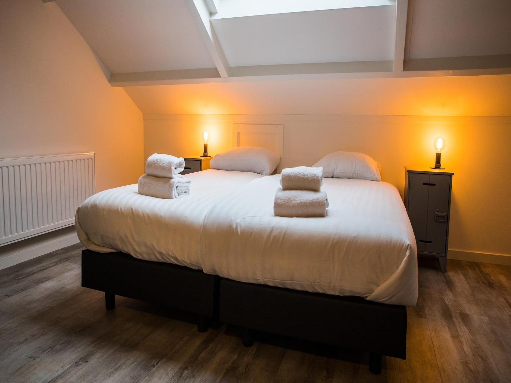 Cozy Holiday Home In Vrouwenpolder Close To The Beach Exteriör bild