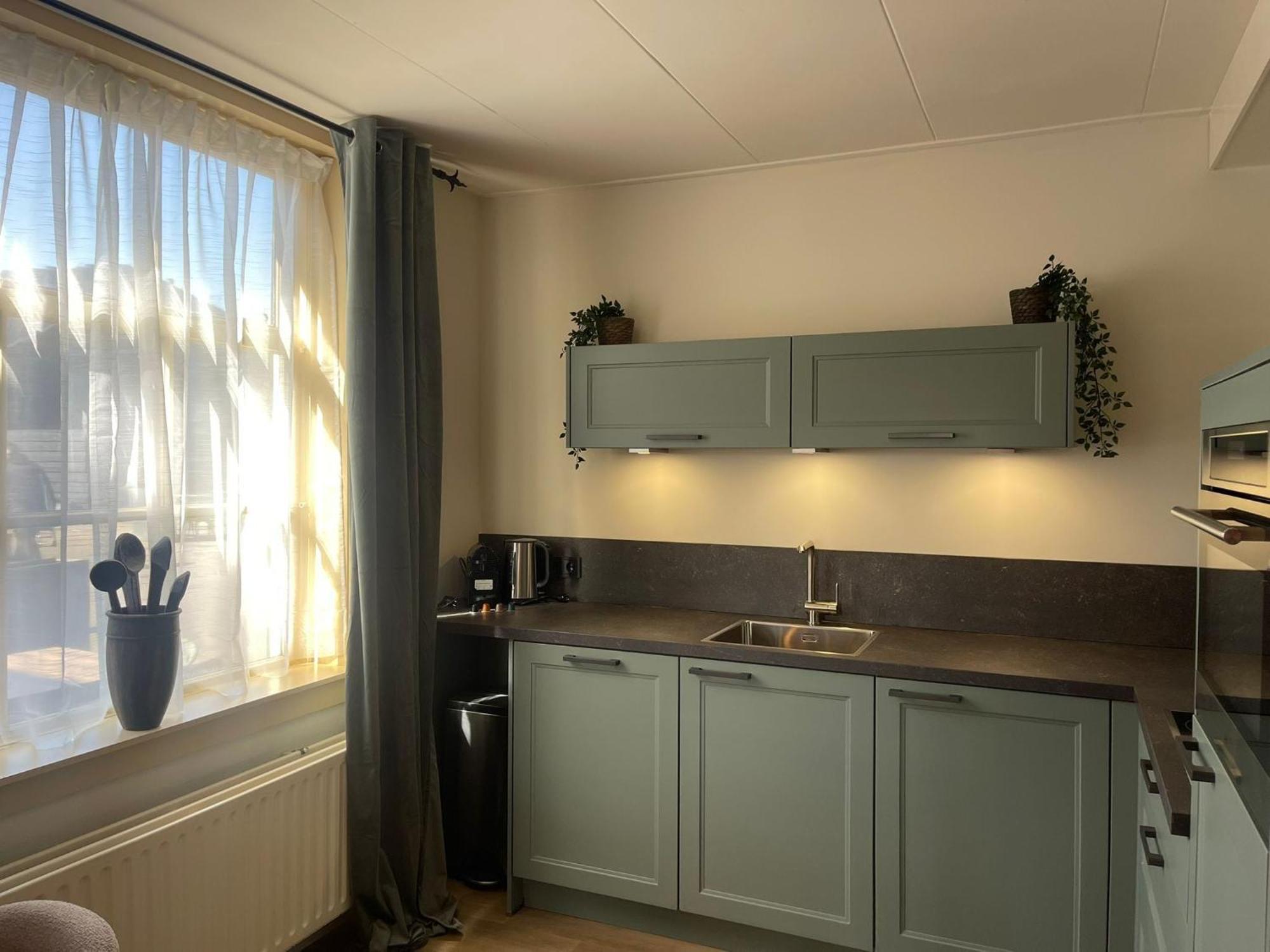 Cozy Holiday Home In Vrouwenpolder Close To The Beach Exteriör bild